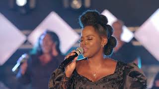 NOMANDLA SANDRA - MHLENGI WAMI (LIVE)