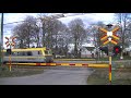 spoorwegovergang ljung s railroad crossing järnvägsövergång