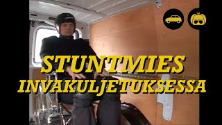 Stuntmies invakuljetuksessa | Karpolla on asiaa