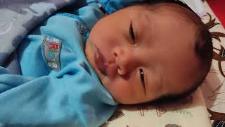 Dede Arsya belum bobo