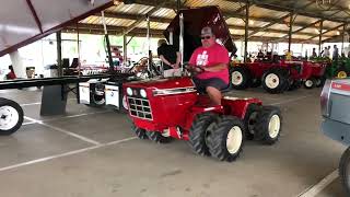 Custom IH 582 4x4 Garden Tractor