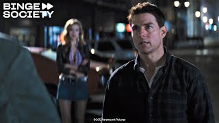 That moment when you got into a fight in a bar: Jack Reacher (HD CLIP)