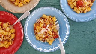 Rigatoni with Bacon, Onion and Balsamic Vinegar (Mezze Rigatoni all’Amatriciana a Modena)