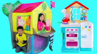 Jannie y Lyndon Juegan con Carpa de Juguete Casa de Peppa Pig |Peppa Pig Treehouse Toy
