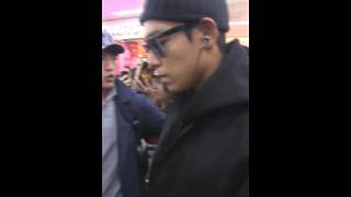 140414 Gimpo Airport 입국 탑 (T.O.P) 직캠