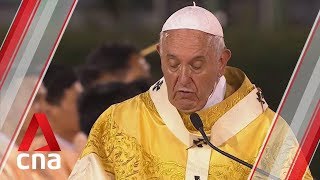 Pope Francis holds mass in Bangkok