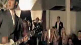 Jonas Brothers "Burnin' Up"--Official Music Video