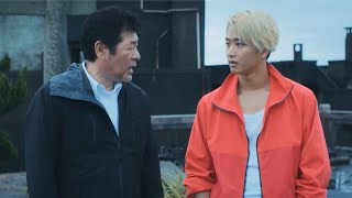 佐藤寛太、赤井英和と軍艦島へ上陸！超貴重な島内での撮影映像／映画『軍艦少年』本編映像