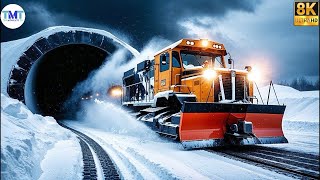 High-Speed ​​Snow Plowing: Trains, Tractors and Trucks Vs. Dramatic Heavy Snow