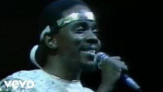 Earth Wind And Fire - Fantasy Live