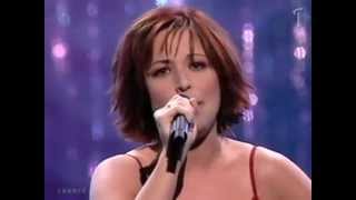 Eurovision 2001- France- Natasha St-Pier- Je nai que mon âme