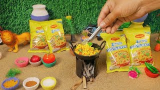 Miniature maggi masala recipe|mini maggi video|mini kitchen me|spicy noodles recipe|