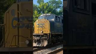 Great Horn on CSX SD70MACe #csx #csxtrains #railfanning #railroad #shorts