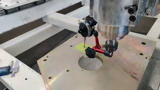 A spindle tramming tool for LinuxCNC