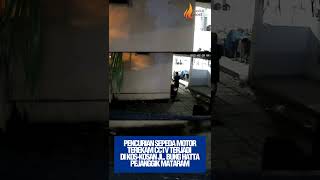 Pencurian Sepeda Motor Terekam CCTV Di Jalan Bung Hatta Mataram #sudutpost #ntb