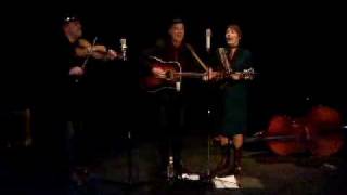 The Mickeybilly's - Oh heaven. Live at Rockridge Brothers Rumspringa 2010-04-24.MP4