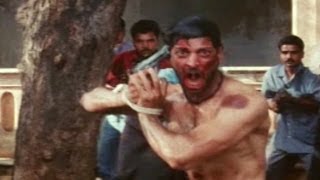 Khadgam Movie || Villain Destroys Himself In Police Station || Ravi Teja, Srikanth, Sonali Bendre