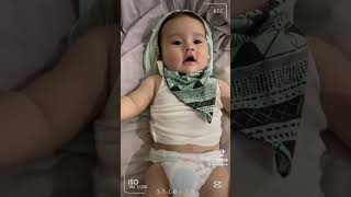 【混血萌娃的成長日記】这孩子笑点有点低 #可爱宝宝 #混血儿 #cutebaby #妈妈日常 #混血家庭 #海外生活vlog #搞笑宝宝 #萌娃