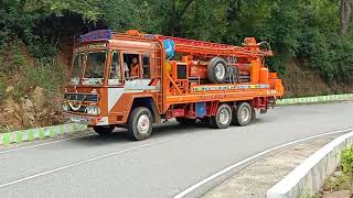 Ashok Leyland Borewell Truck Climbing Mysore Hills.... #upasnaborewells