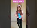 magic trick sofy fà una magia al ritmo del tiktoktrend 😜 shorts