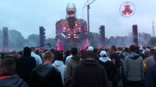 Defqon 1 2011 (Part - 1 Noisecontrollers Playing)