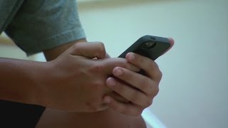 Crime and violence on social media affects you more than you think experts say