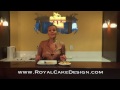 how to color chocolate with gold royal cake design