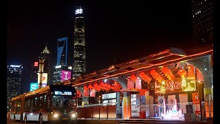 Shanghai's bus station decorated with 100 red lanterns for upcoming holiday