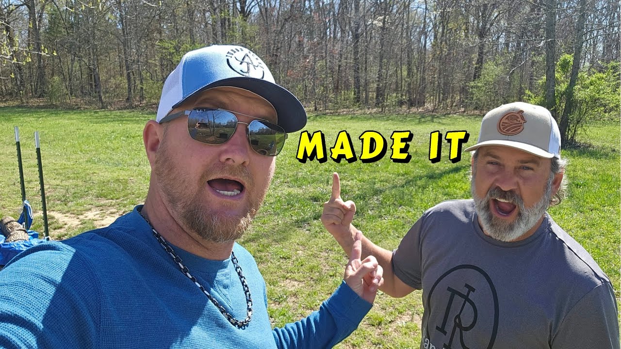 He Can Do Better Tiny House Homesteading Off Grid Cabin Build Diy How