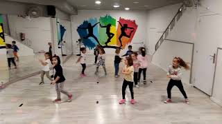 MADRE TIERRA, Chayanne. (coreografía active kids)