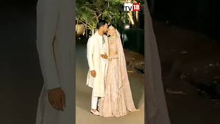 Newlyweds Athiya Shetty & KL Rahul, Hand-in-Hand Outside Wedding Venue | CNBC-TV18
