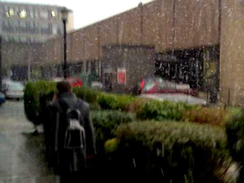 Snow In Bradford 3 - YouTube