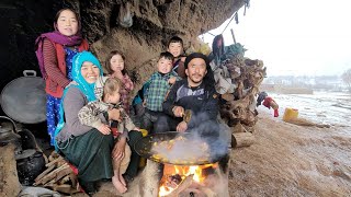 Twin Children Living in a Cave | surviving The coldest village of Afghanistan | afghanistan village