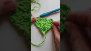 How To Do Corner to Corner (C2C) Crochet with increase and decrease.