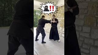 NINJA FIGHTING TECHNIQUES 🥷🏻 Ninjutsu Martial Arts: Knife Training Drill #MartialArts #Shorts