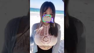 【おっぱい】乳揺れダンス ぼよんｗ  tiktok #Shorts