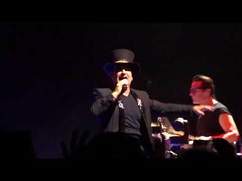 U2 - 2018 - Comic, Elevation & Vertigo (HD) Boston 06-21-2018 (Filmed from GA Edge's Side) U2 - 2018 - Comic, Elevation & Vertigo (HD) Boston 06-21-2018 (Filmed from GA Edge's Side)