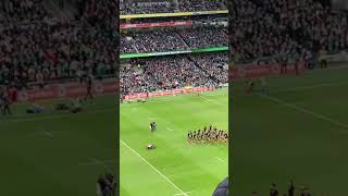Ireland vs New Zealand (all blacks) haka vs fields of athenry