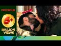 Divya Dutt's Hot Kissing | Badlapur | Varun Dawan