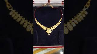 #weddinggift  #mininecklace  #gold  #jewellery ... visit our store now for more exclusive designs