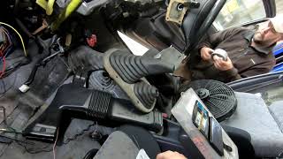 2003Toyota Hilux V8 1uzfe.  Wiring Part 5.  Doing inside the cab and making it run