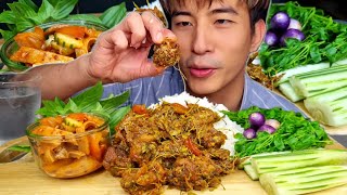 กินอาหารพม่าอร่อย ผัดเผ็ดไก่บ้านทอด กับ ยำหูหมูพม่า อร่อยๆ ASMR