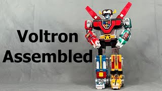 Checking Out My Old Toys: Voltron: Assembly