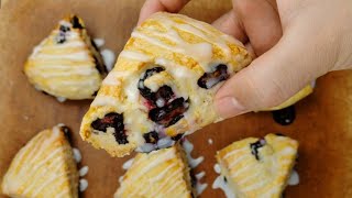 Lemon​ Blueberry​ scone​ recipe​,flaky​ and​ moist​ scone