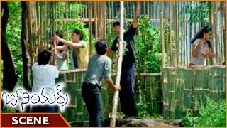 Juniors Movie || Naresh \u0026 His Friends Constructing Small Hut || Naresh, Shireen || Shalimarmovies