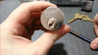 (150) Sargent Signature Pick and gut (read description)