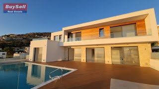 5 Bedroom Villa in Peyia (ID:673690)