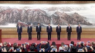 Xi Leads Top CPC Leaders to Meet Press