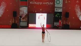 Elitsa Boyadzhieva - Hoop