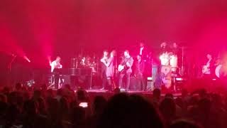 Camila y Sin Bandera -"Mientes Tan Bien" y "Todo Cambio" in Concert San Diego (Pechanga Arena) 9/27